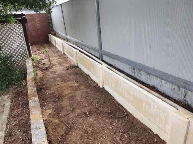 sleeper retaining wall